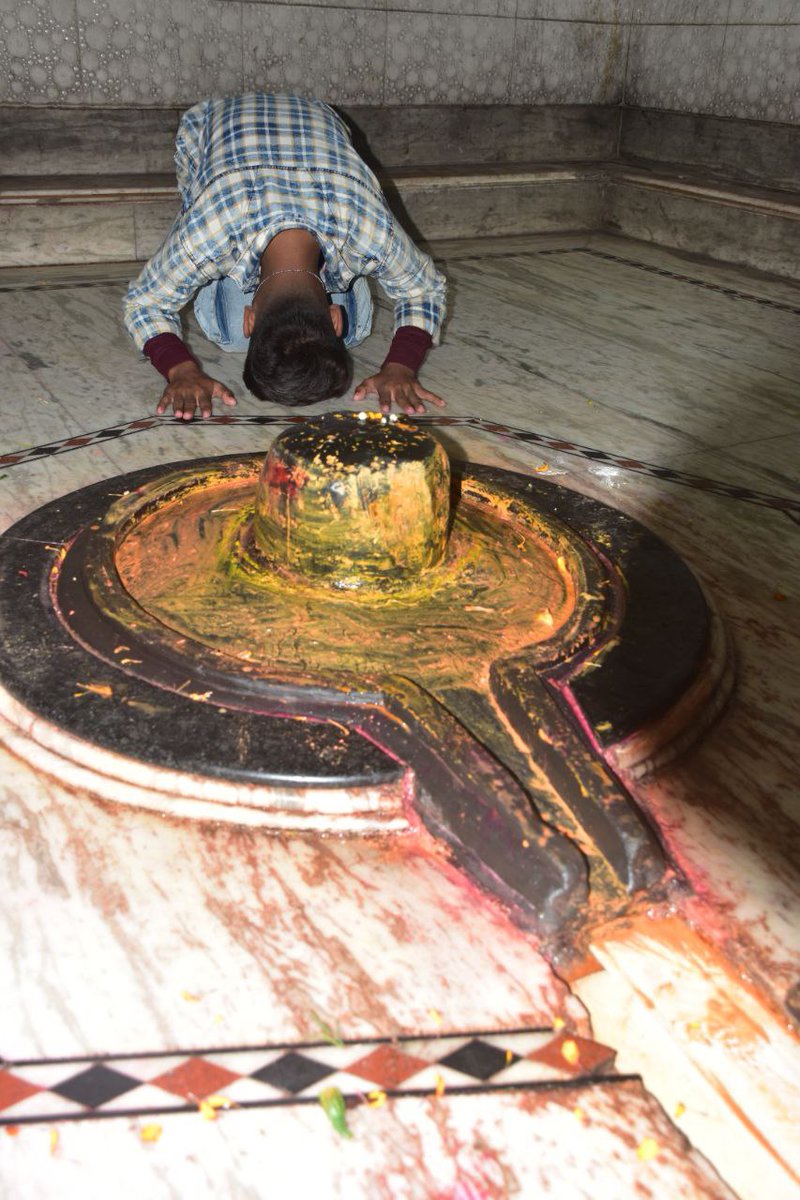 Ramkripalyadavg's tweet photo. देवाधिदेव महादेव की आराधना को समर्पित पवित्र श्रावण मास के प्रथम सोमवार के सभी भक्तों को हार्दिक बधाई एवं शुभकामनाएं। #Ramkripalyadavg https://t.co/n321lv5D00