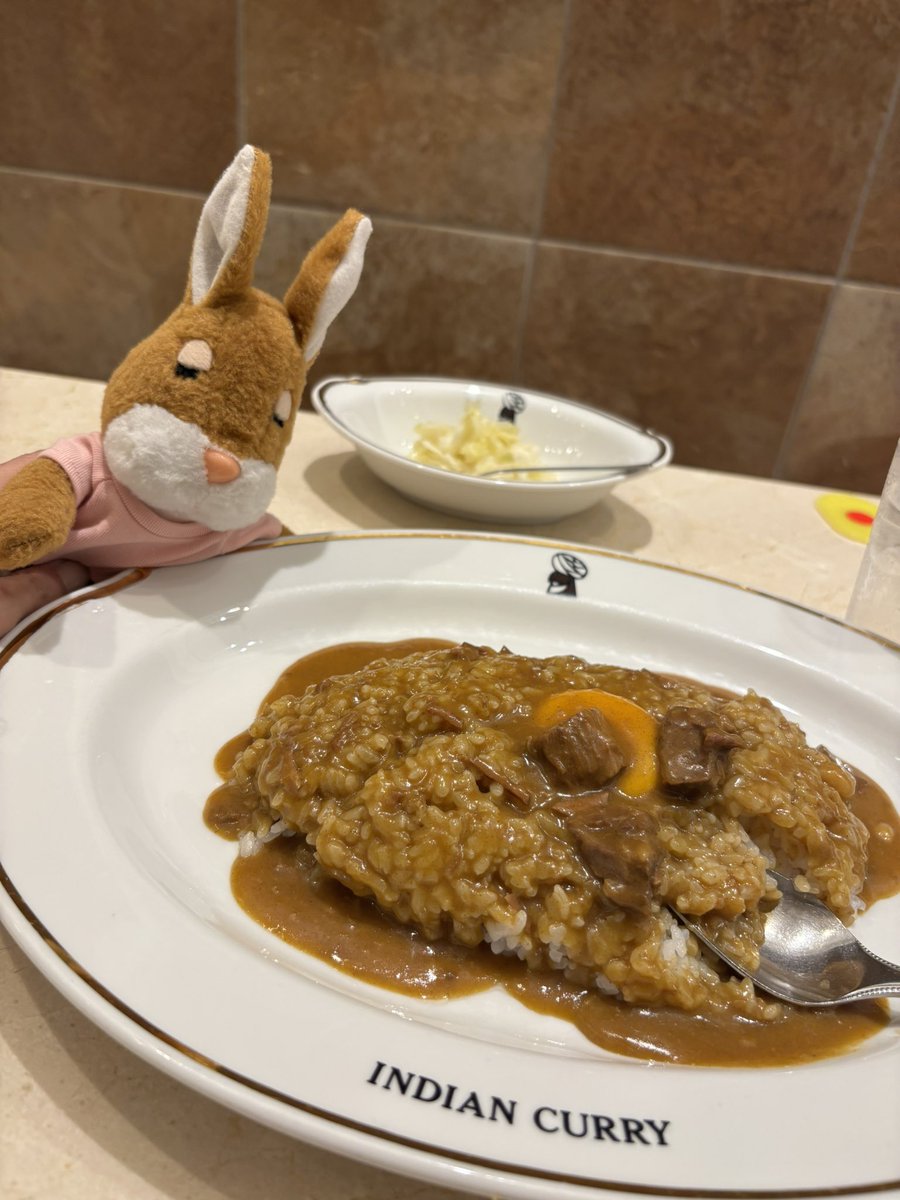 usamin_nb's tweet photo. #大阪 発祥　#インデアンカレー 🍛
甘みと強烈な辛さの「甘辛い」のが
人気の老舗カレー店なんだって🐰
#日本ベッド https://t.co/Fi6coojskr