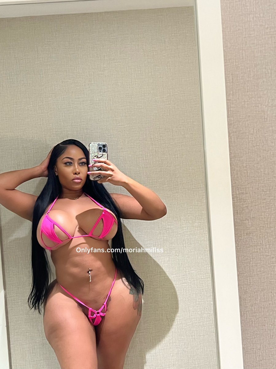 mmmilly28's tweet photo. Ready for me babe https://t.co/9WZDweNK9y