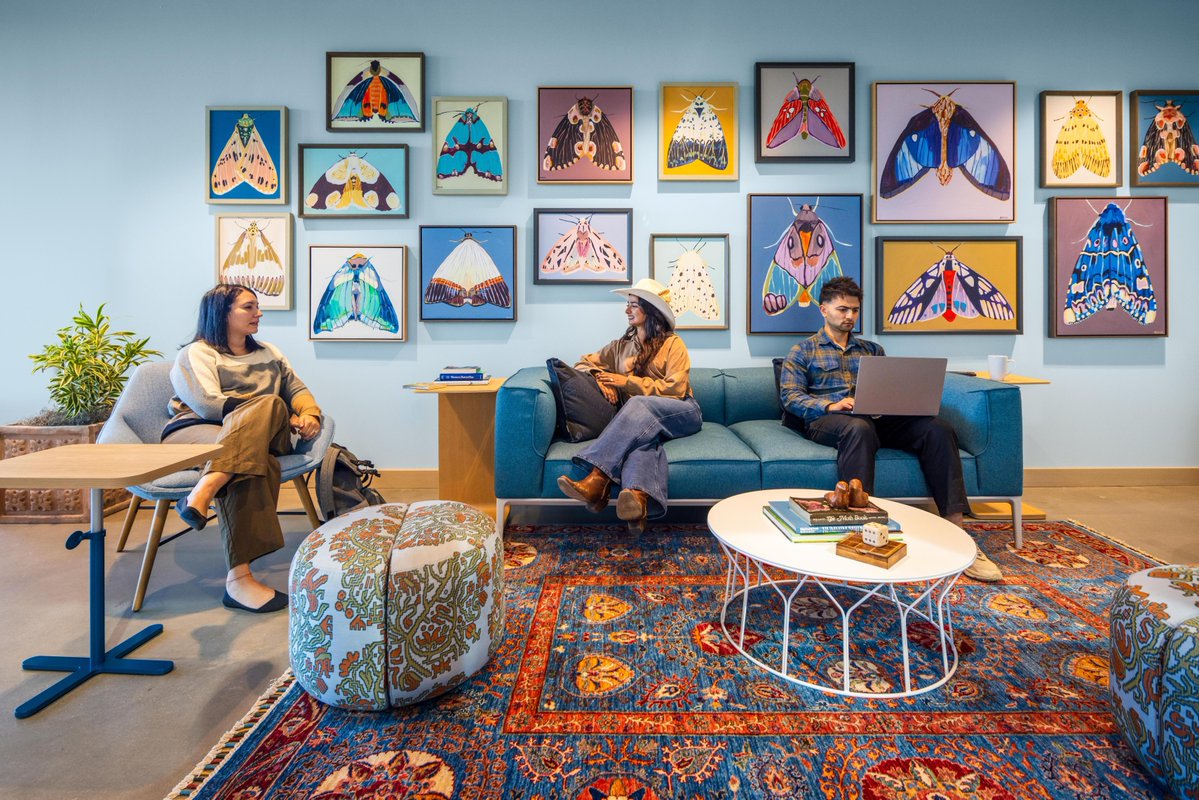 lifeatgoogle's tweet photo. Step inside Sail Tower, Google’s newest Austin office! ⛵✨ Named for its unique sail shape, each floor features local artwork that celebrates the different regions in Texas. From the desert wildflowers of Big Bend to the hiking trails of Hill Country and Marfa thunderstorms, Googlers feel right at home in the workspace! Sail Tower is also home to a new https://t.co/3tTQouMrar venue that Austin nonprofits can book for meetings, workshops, and community events in the heart of downtown.