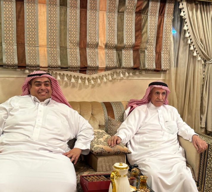 alialattass's tweet photo. #الوفاء من طبع الأوفياء
شكرا لكم أيها الأوفياء النبلاء https://t.co/mLD1aHf27v