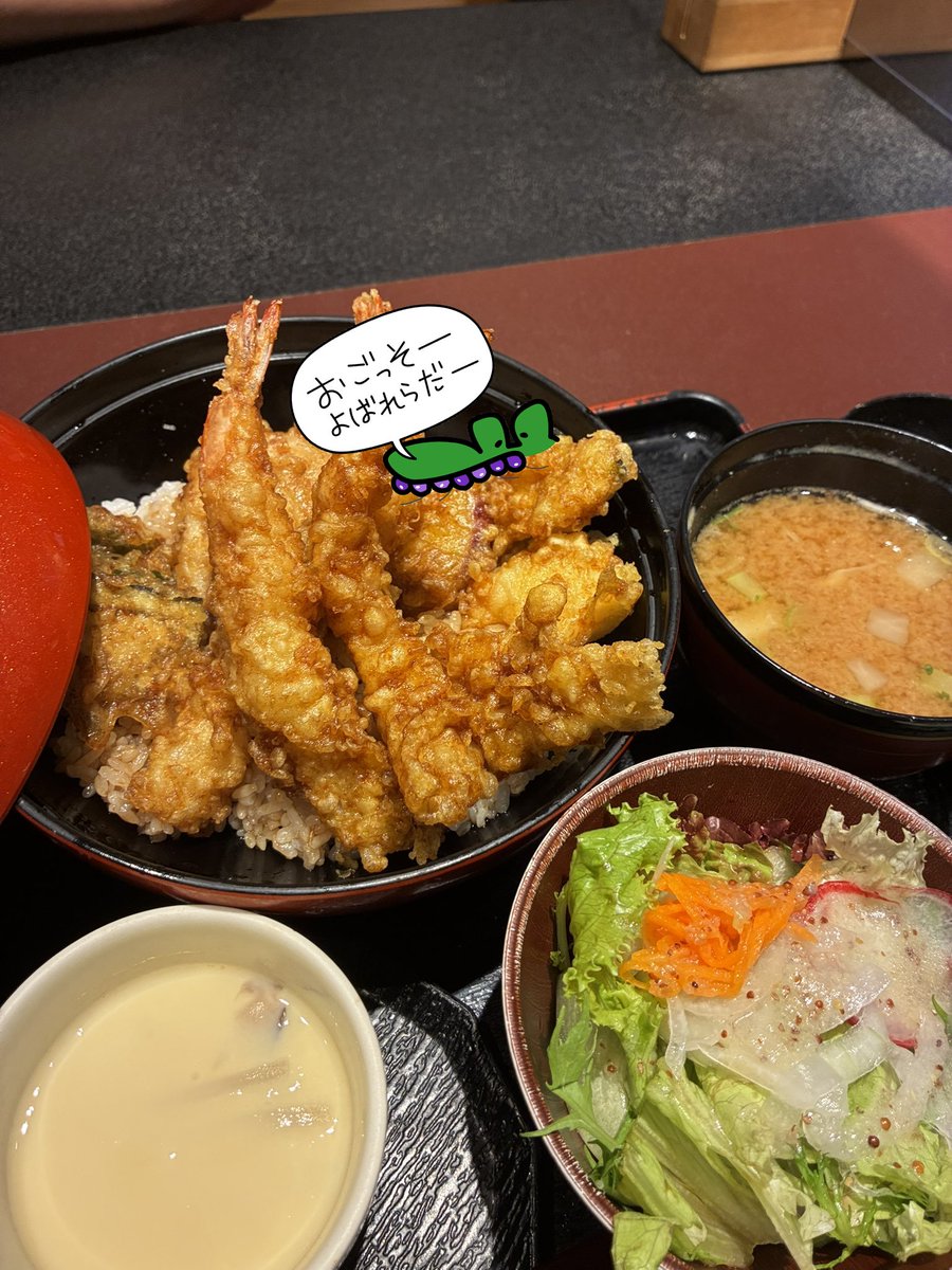 kousyupen's tweet photo. ランチやデザートにスタンプみたいに付けて遊んでみてね😋
#甲州弁  #ゆるいイラスト https://t.co/c9kt4DZR3W