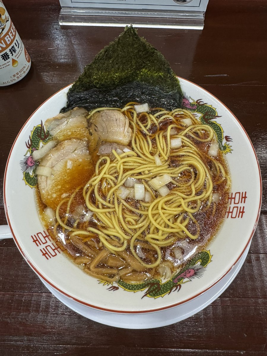 No9681_9's tweet photo. 気が付いたら1ヶ月で5回も、家から徒歩1分の所にオープンしたラーメン屋さん『もくもく亭』に行ってた。
#もくもく亭
#ラーメン https://t.co/oBbV41na2V