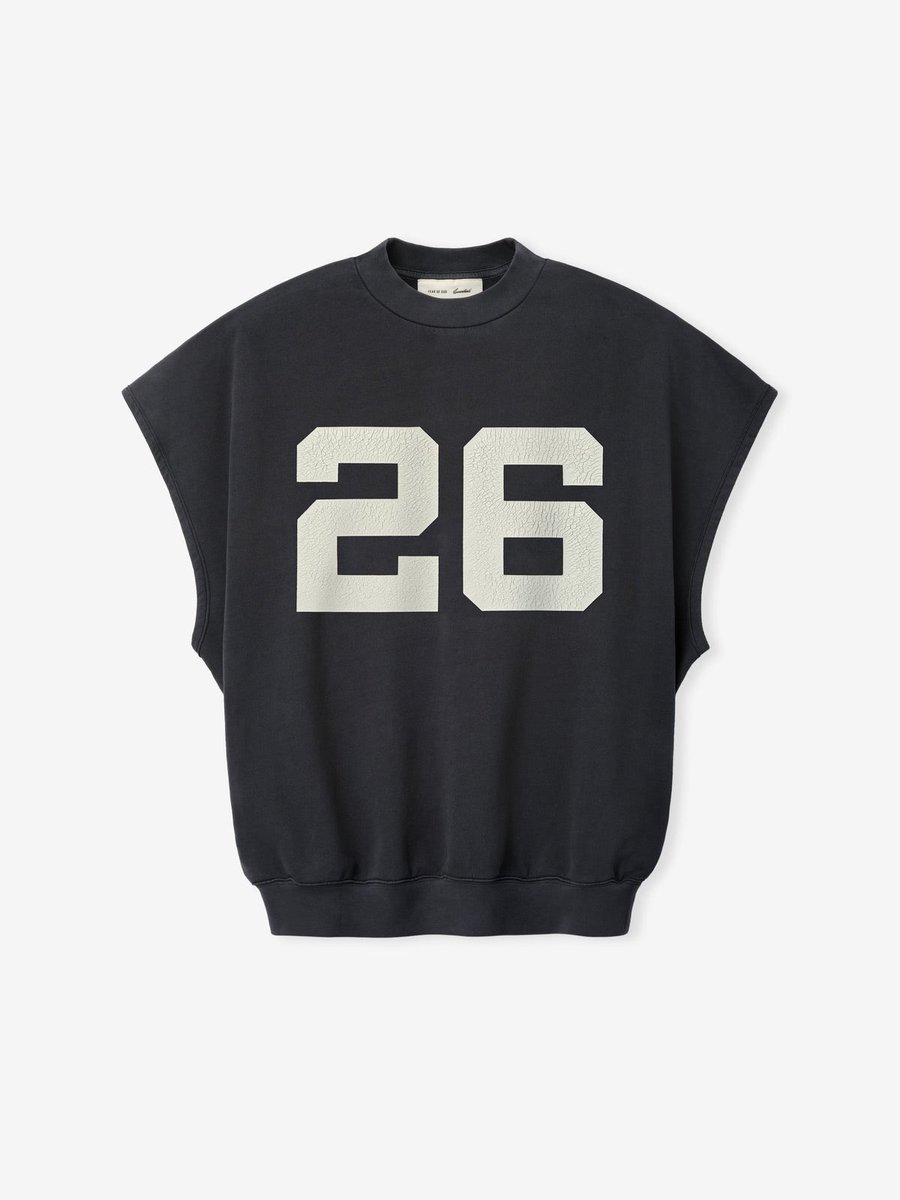 nsblossoms's tweet photo. #BamBam’s OOTD 

Fear of God ESSENTIALS
Grey Relaxed Fleece Cutoff Sweatshirt
6,011.00 ฿ https://t.co/MibwduddZS