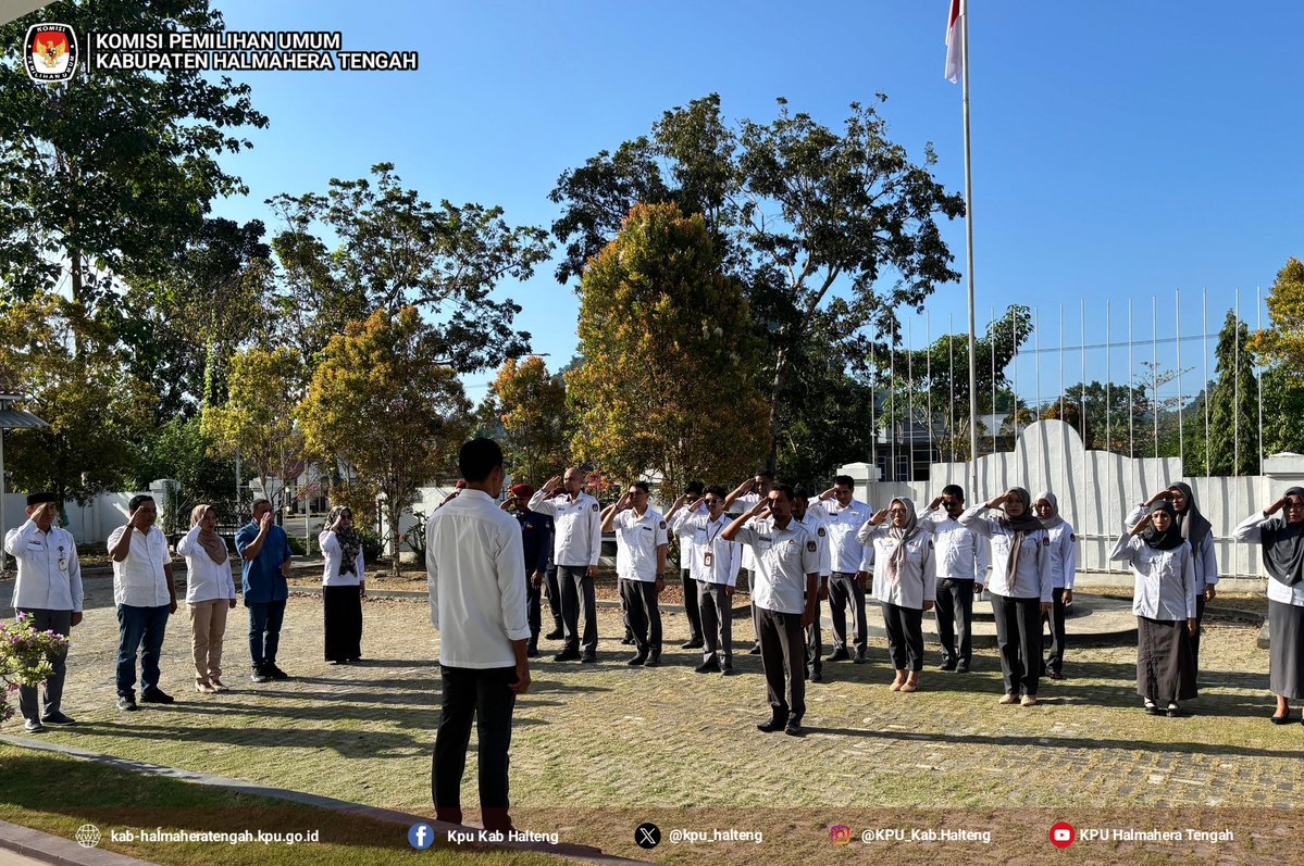 kpu_halteng's tweet photo. #temanpemilih, KPU Kabupaten Halmahera Tengah (KPU Halteng) melaksanakan Apel Senin (3/8). Bertindak sebagai Pejabat Penerima Apel Ketua KPU Halteng Rahman Tekka. 

Hadir dalam apel ini Anggota KPU Halteng Risman A. Rasid, Nursani M. Tahir, Marisa Limun, M. Fikran Ahmad https://t.co/wsunlVKo9G