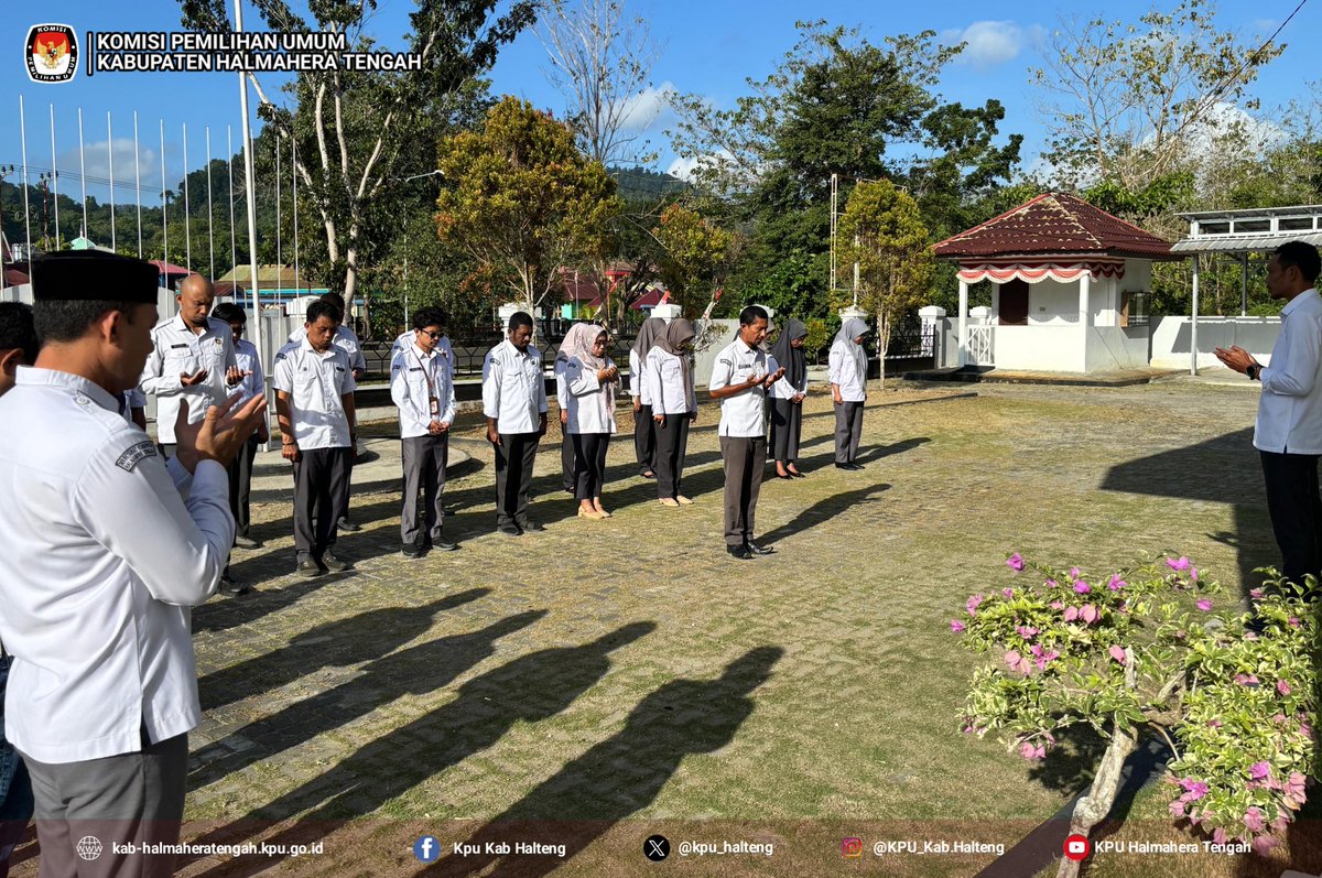 kpu_halteng's tweet photo. 3. Sekretaris KPU Halteng Abdul Hafid, kepala sub bagian dan staf Sekretariat KPU Halteng. 

Apel pagi ini dipimpin oleh Kepala Sub Bagian Keuangan, Umum dan Logistik, Sukarno Soleman.

Dalam amanatnya, Rahman mengingatkan seluruh pegawai untuk mendukung kesuksesan pelaksanaan https://t.co/wqNpu4a91g