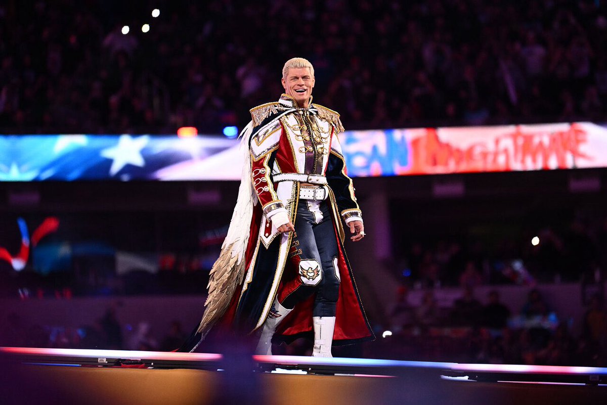 Navtreaks's tweet photo. Never compare these two EVER AGAIN

One is in a complete different stratosphere from the other

LEVELS
#SummerSlam https://t.co/fgvI9qaYh0