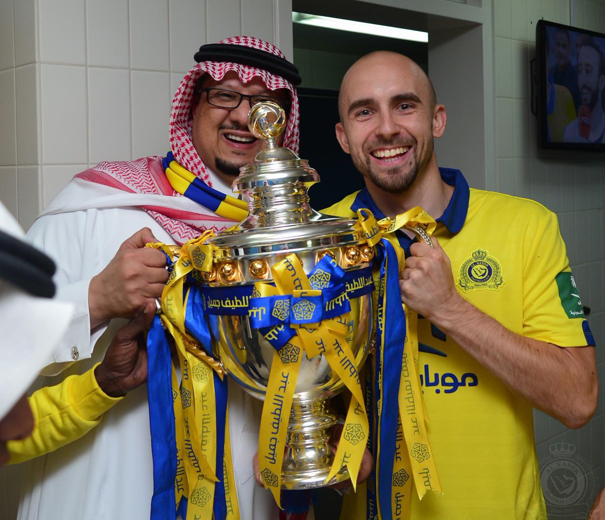 XoW_cr7's tweet photo. كبير الرياض مرّ من هُنا💛

2015                                               2026 https://t.co/3QhC2oJ8x5