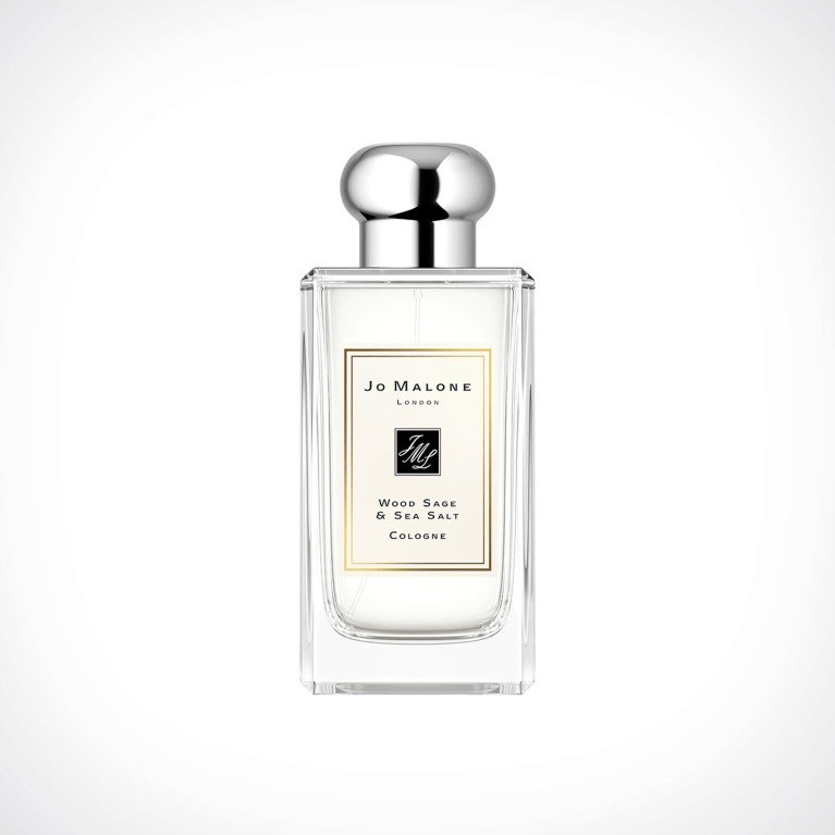 Ozzyizozzy1's tweet photo. Letting yall in on my very select choice of colognes #whatami https://t.co/x9VEceKNKA