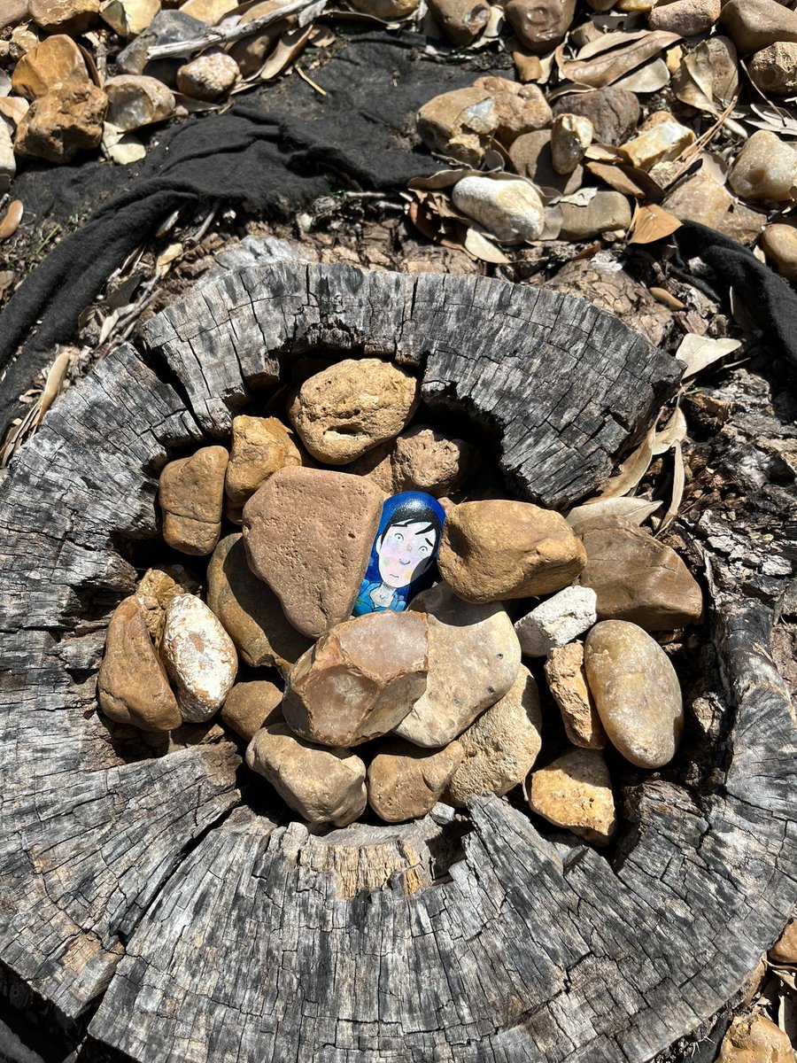 ZHEbuzz's tweet photo. 58: #AFirstTimeForEverything by @dsantat. Hidden where one might play mini golf as of 2:07 PM 07/31/26.  #rockart  #paintedrock #readingrocks #katytx #rockhunt #summerreading https://t.co/BsLfSLrSrg