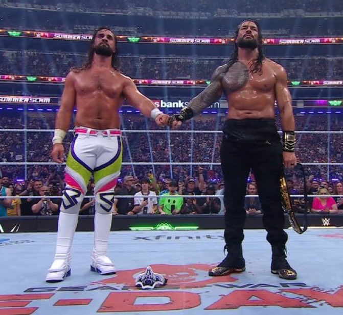 dirtyriptiderox's tweet photo. the mask representing dean. the little homage seth did for him during the match. the shield will always have my heart. https://t.co/XPZwqpCuSy