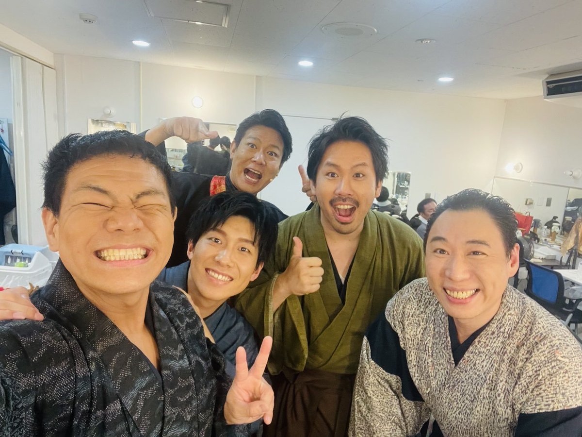 faankenji's tweet photo. 『時が来た』
東京、名古屋公演無事に
千穐楽を迎えることができました✨️

ご来場いただいたお客様
そしてたくさんのご支援
ありがとうございました⚔️

#時が来た https://t.co/B8THeSEe8Z
