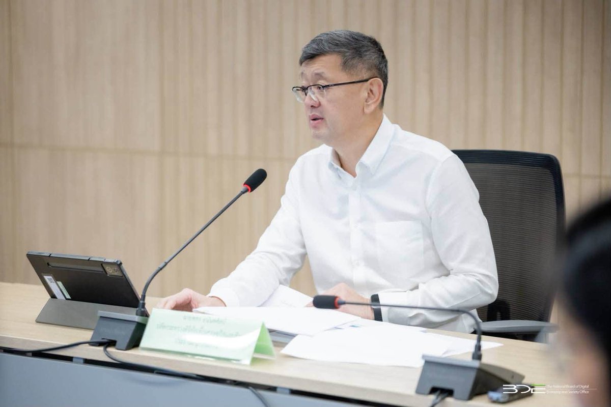 PR_BDE's tweet photo. BDE จัดประชุมคณะอนุกรรมการกลั่นกรองพิจารณาโครงการ ครั้งที่ 2/2568 
.
อ่านข่าวเพิ่มเติม
https://t.co/xRWh3XXz9g 
.
#BDE https://t.co/7CV3KU9hWb