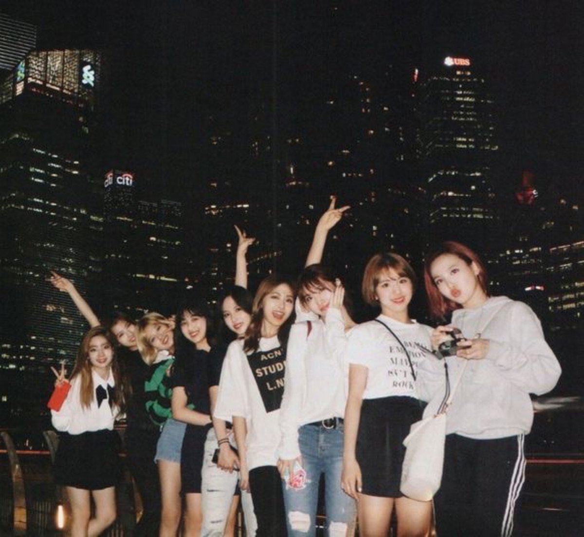 OT_9WICE's tweet photo. CHAEYOUNG:

"Although we don't share the same blood, our relationship is as close as family", "Even though we're colleagues, in the sense that we work as a team, we also see each other as friends and artists [with unique identities]. We admire one another"

#NationalSistersDay https://t.co/UIwwTZ4hgK