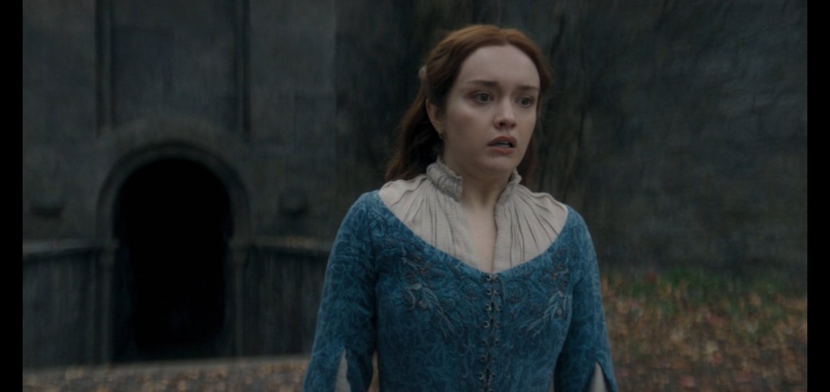 ancientlovesong's tweet photo. #hotd ignoring the harrenhal plot to focus on how pretty she is <3 https://t.co/0TAb7c3P8A