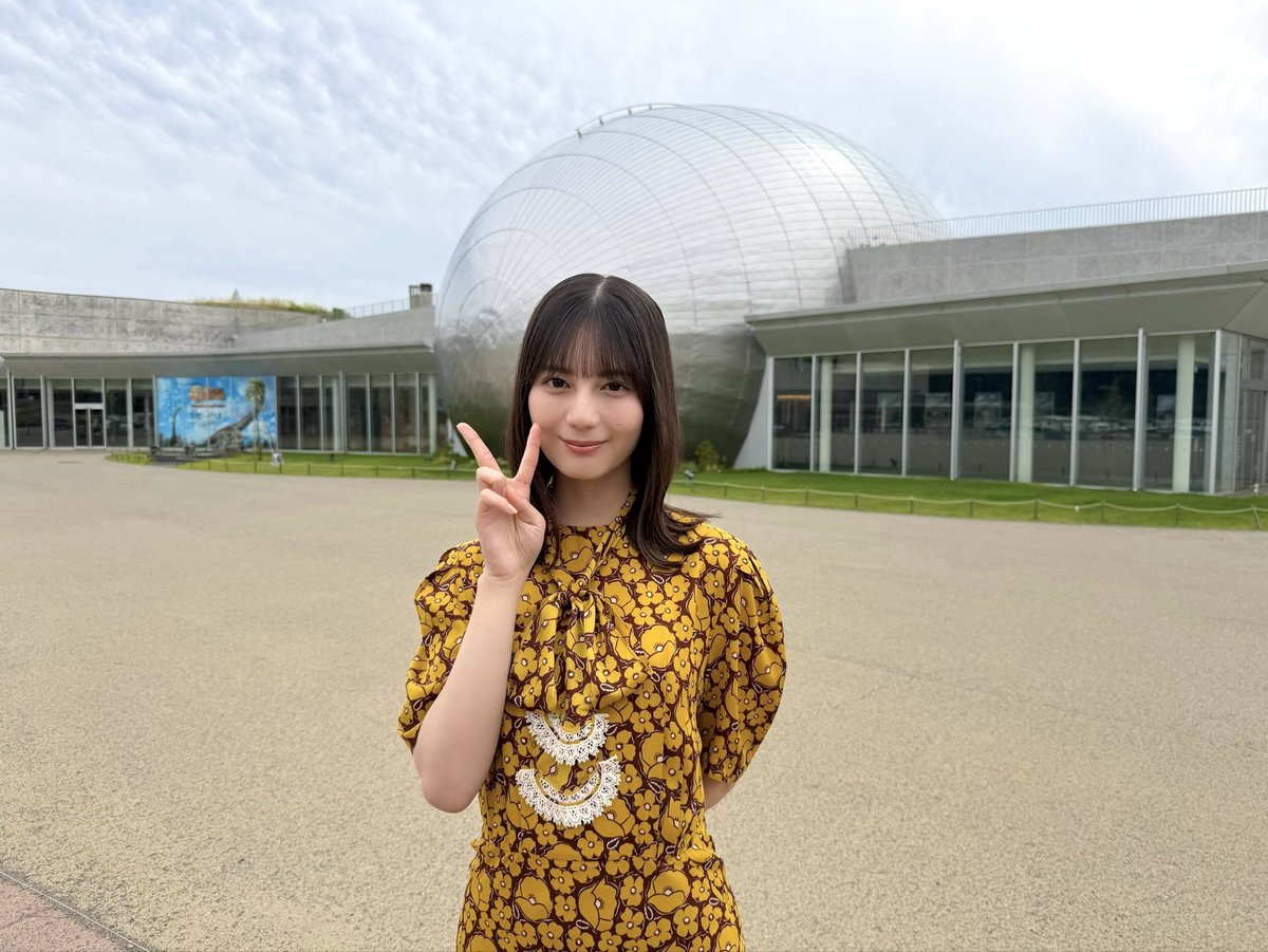 hinatazaka46's tweet photo. 本日8月3日(月)発売
「#BRUTUS」No.1059 に
#小坂菜緒 が登場しています🦖🔍

ぜひチェックしてみてください☀️
https://t.co/OyODQVypMH

#日向坂46 https://t.co/AnQbRaLvUj
