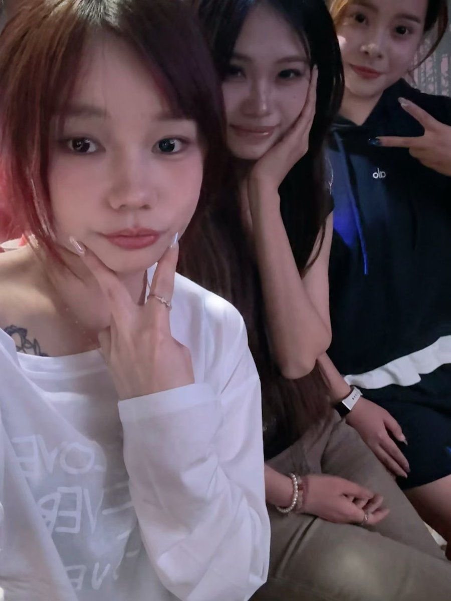 chenxj0705's tweet photo. 🐶 https://t.co/17cR0Knubp