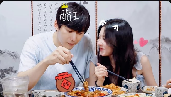 Dame_Alice11's tweet photo. Can't wait to watch the after sale episode later 🤭💗

#LoveActuallyS5 https://t.co/uhfY1wdvZi