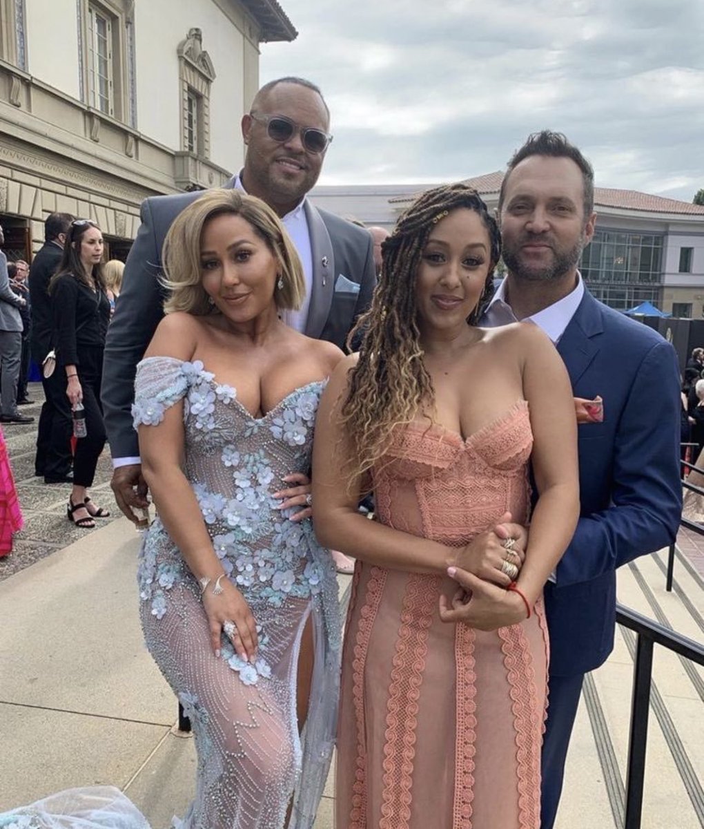 OfficalDSBuzz's tweet photo. Nothing beats seeing lifelong friends making memories with their partners. ❤️ Tamera Mowry-Housley and Adrienne Houghton serving love, laughter, and beautiful energy. https://t.co/MGaX3UIdNS
