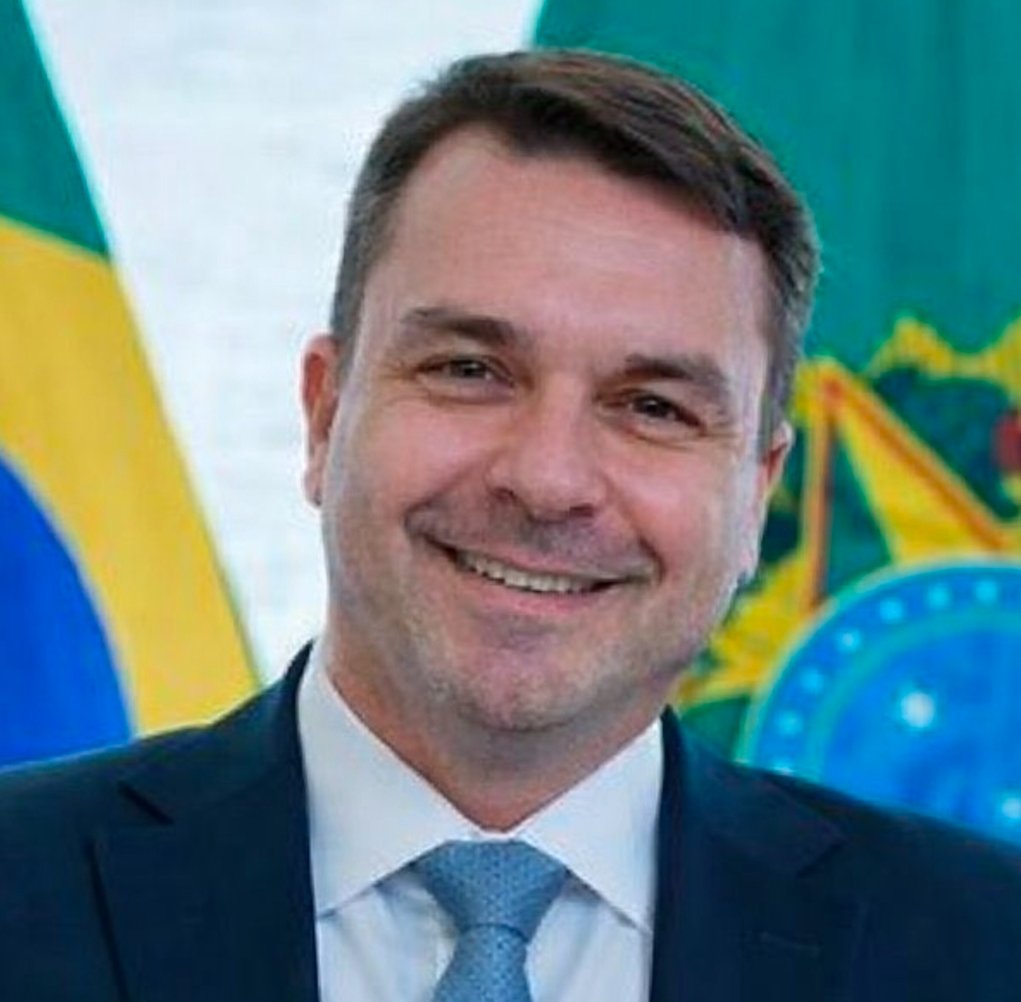 Caio Azevedo tweet media