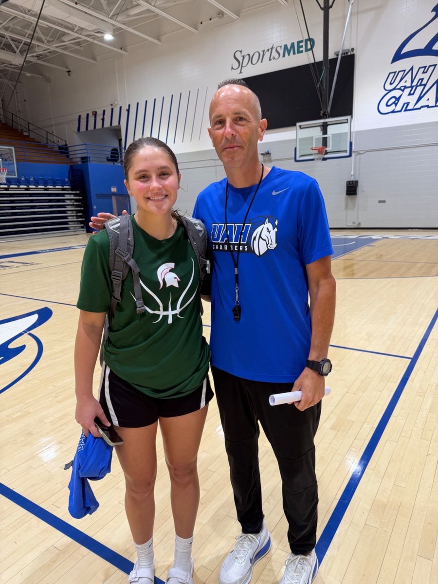 KateBakken2525's tweet photo. Had a great time at the @UAH_WBB   Elite Camp. Our 4-on-4 team was 🔥 Thanks to all the coaches and players for a fun day! https://t.co/iA36QaznKm
