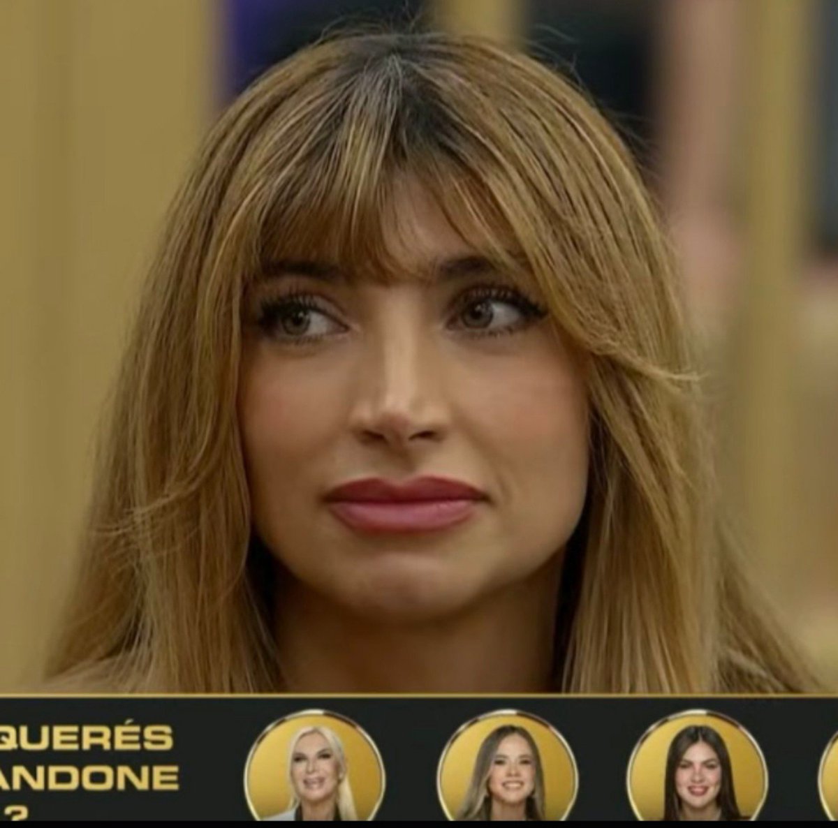 COMOMIAMORR's tweet photo. LUANA VS SOL 

¿A QUIÉN BANCAS?

❤️ SOL 

🔄 LUANA 

#GranHermano https://t.co/CXUP8iYbmZ