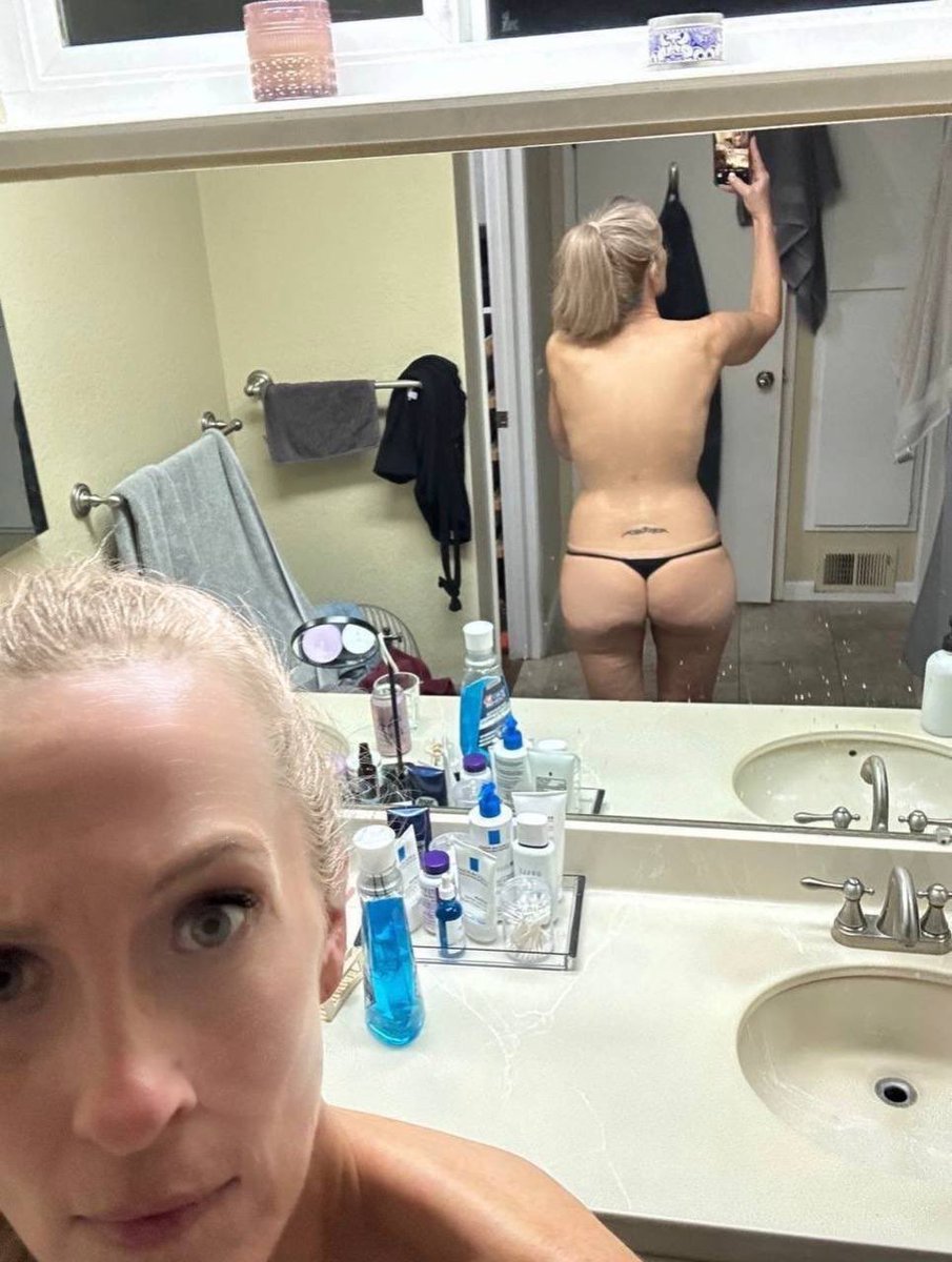 Leo2518627's tweet photo. Pathetic cuckson begged me to expose his fat ass whore mom for other people to see his cumdump of a mom 

HMU if you want your fam to be exposed

#mom #cuckson #milf #whore #ass #momson #pawg https://t.co/HVxbfMEZ7w