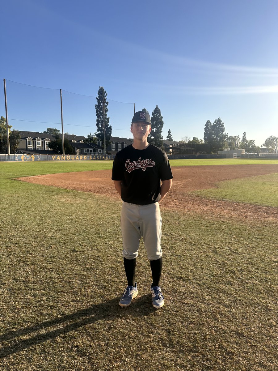FiveToolCA's tweet photo. #FiveToolWest F: @SadLbackCowboys 4, ZT Barrels 17U 0
PoG: Aidan Castaneda 4.0 IP, 2H, 0R, 0 ER, 0 BB, 4K https://t.co/hca2zs4IhK
