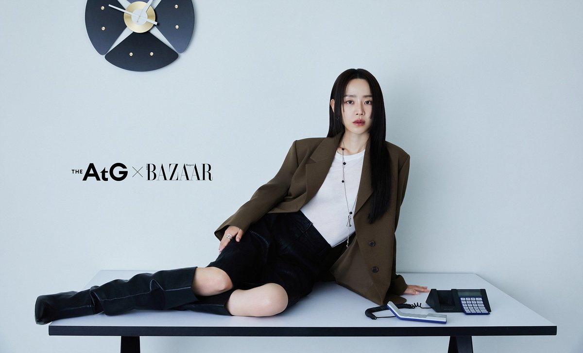 tang__kira's tweet photo. Shin Haesun untuk Harper Bazaar Korea https://t.co/GIctnxO5Xh