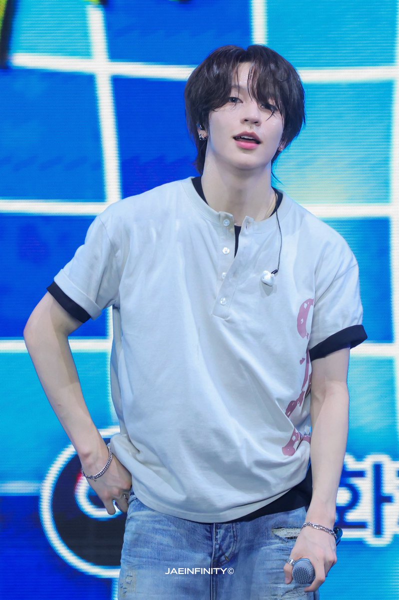 IDOL_ALLDAY tweet picture