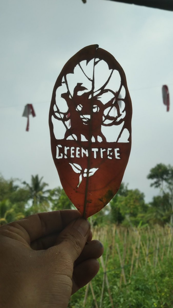 ghieyanto25034's tweet photo. @Shillumina47998 @GreenTreeCore @GreenTreedHQ Hello, Sir. This is a piece of leaf-carving art; I hope you and the community enjoy the work I have included here @Shillumina47998 @GreenTreedHQ @GreenTreeCore https://t.co/dEE007F35f