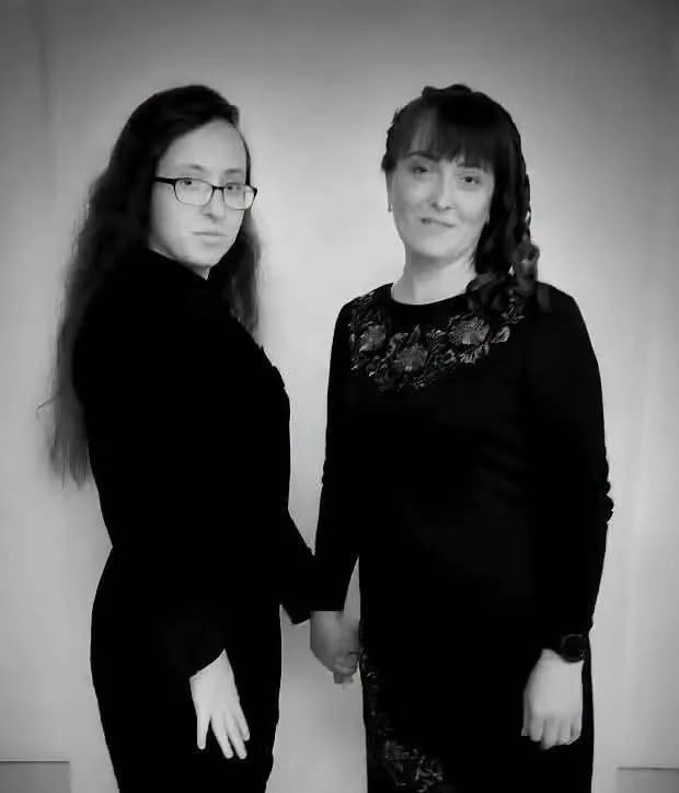Gerashchenko_en's tweet photo. Russia's attack on Kyiv on August 1 killed Olena and her 18-year-old daughter Kateryna.

They were rushing to a shelter...

Olena was a project manager of a grocery store chain. Kateryna worked as a salesperson in one of the stores.
​
Deepest condolences.... https://t.co/359Dcisuoh