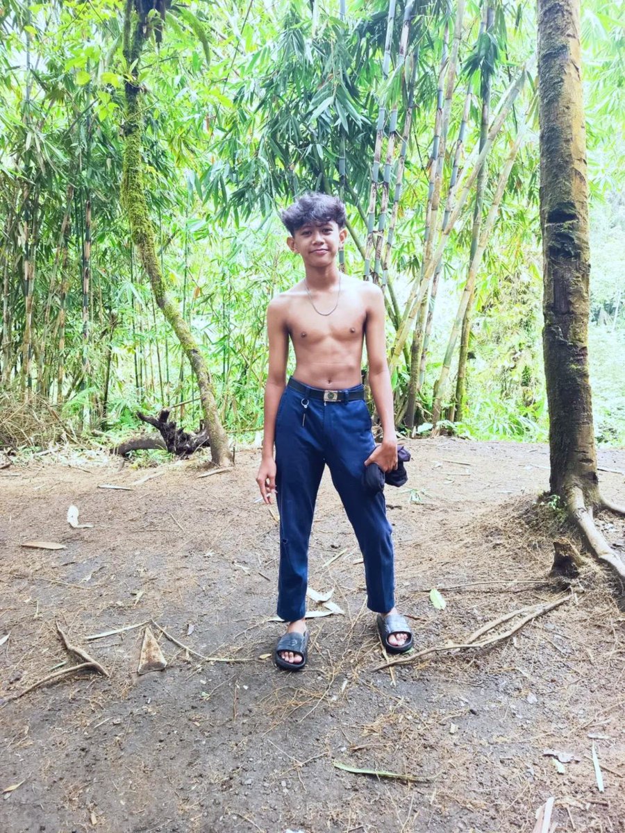 rizkikafa31's tweet photo. Bukan orang kota cuma ora desa https://t.co/95xPgNvwK7