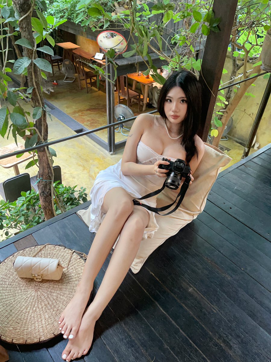 nhenOF's tweet photo. Album show pé ở tele nhá tên nhenof🥰 https://t.co/gkOUF4xLvu