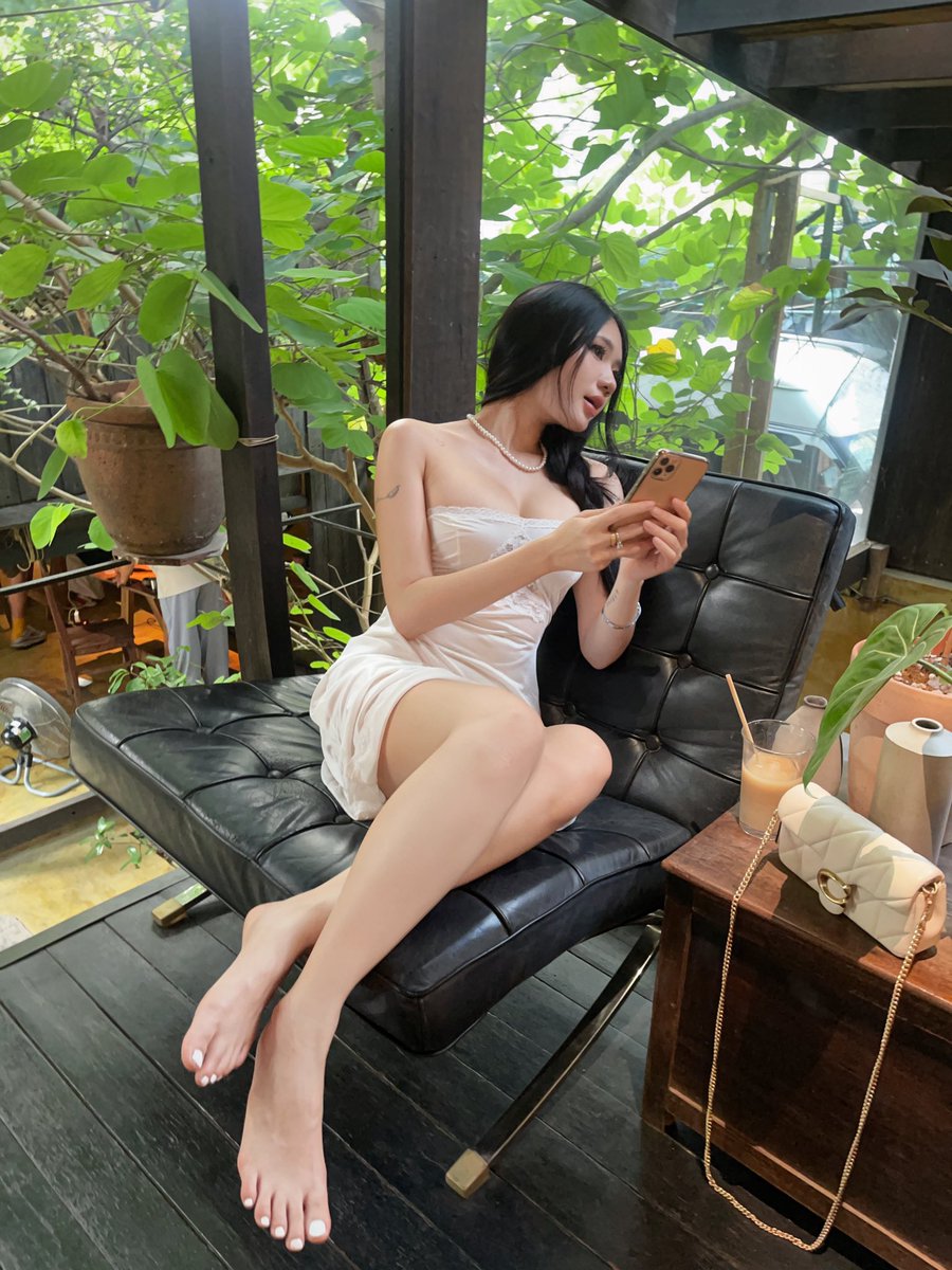 nhenOF's tweet photo. Album show pé ở tele nhá tên nhenof🥰 https://t.co/gkOUF4xLvu