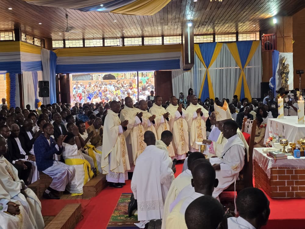 JudithNabakoob1's tweet photo. Over the weekend, I witnessed the ordination of Priests and Deacons within Kiyinda Mityana Diocese. Job 36:11. "If they obey and serve Him, they shall spend their days in prosperity, and their years in pleasures" . I congratulate the new servants of the Lord