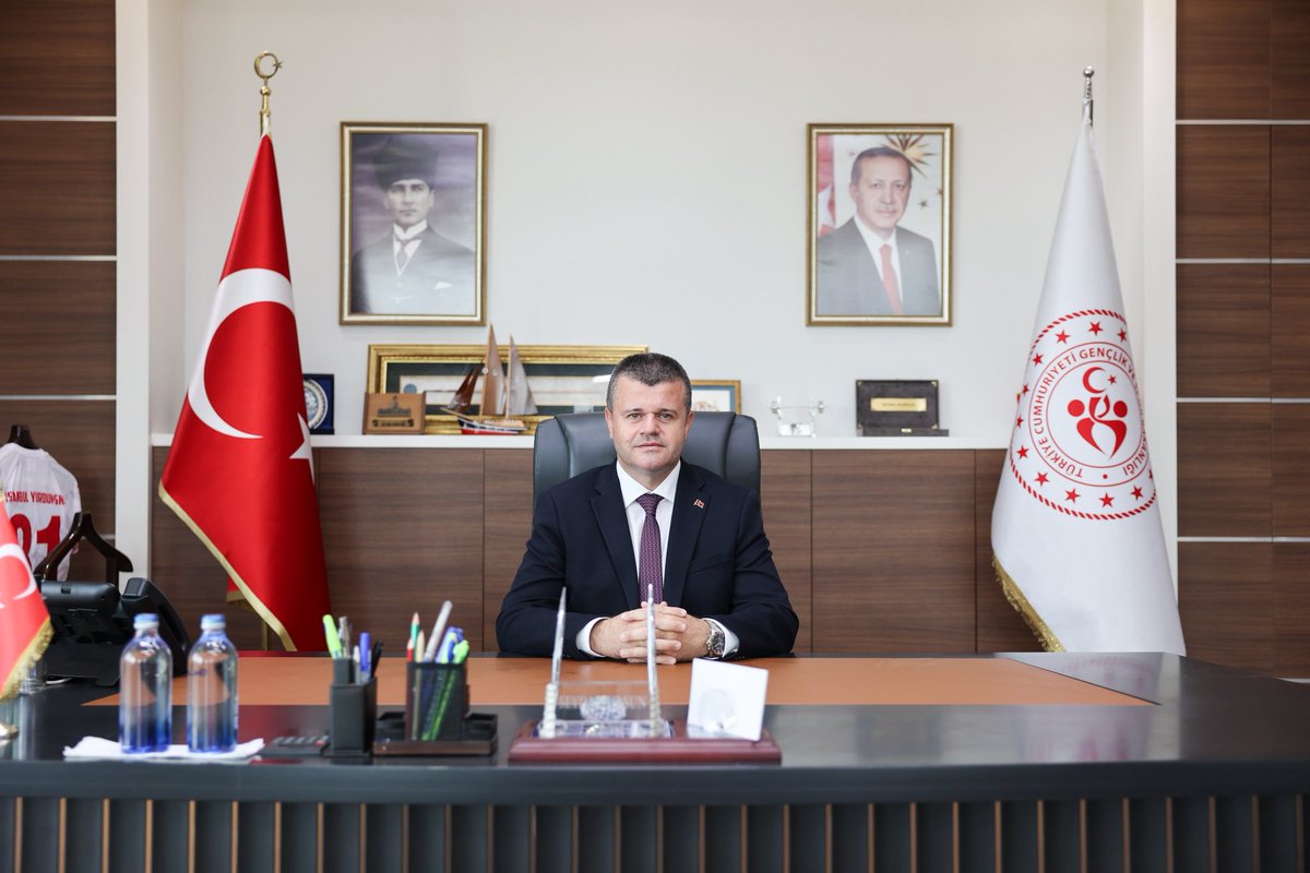 GSB_Istanbul's tweet photo. İstanbul Gençlik ve Spor İl Müdürümüz Seyda Dursun, görevine başladı. https://t.co/uiY3skhPw1