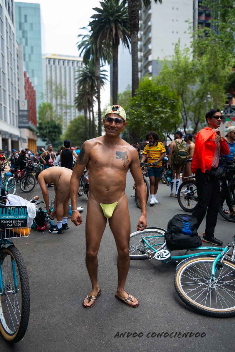 ANDOCONOCIENDO's tweet photo. Rodada nudista 2026 
CDMX 
#rodada #rodadanudista #nudismo #ciclismo #andooconociendoo @WNBR_Mexico https://t.co/JQkfdTNu9m