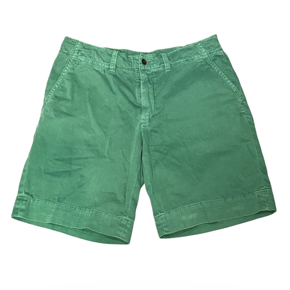 potbound3006's tweet photo. ★new arrival★

☀︎used shorts

グリーンがラルフローレン
size:35
夏らしいグリーンカラーおすすめです🌱

ブラックはTESS
size:XL
ポケットが6個あります🙌🏻

どちらもウエストは内側に紐が付いているので
ベルトなしでもキュッとできます🙌🏻

それでは！
引き続きお待ちしております🍀 https://t.co/i2cE4hKxvo