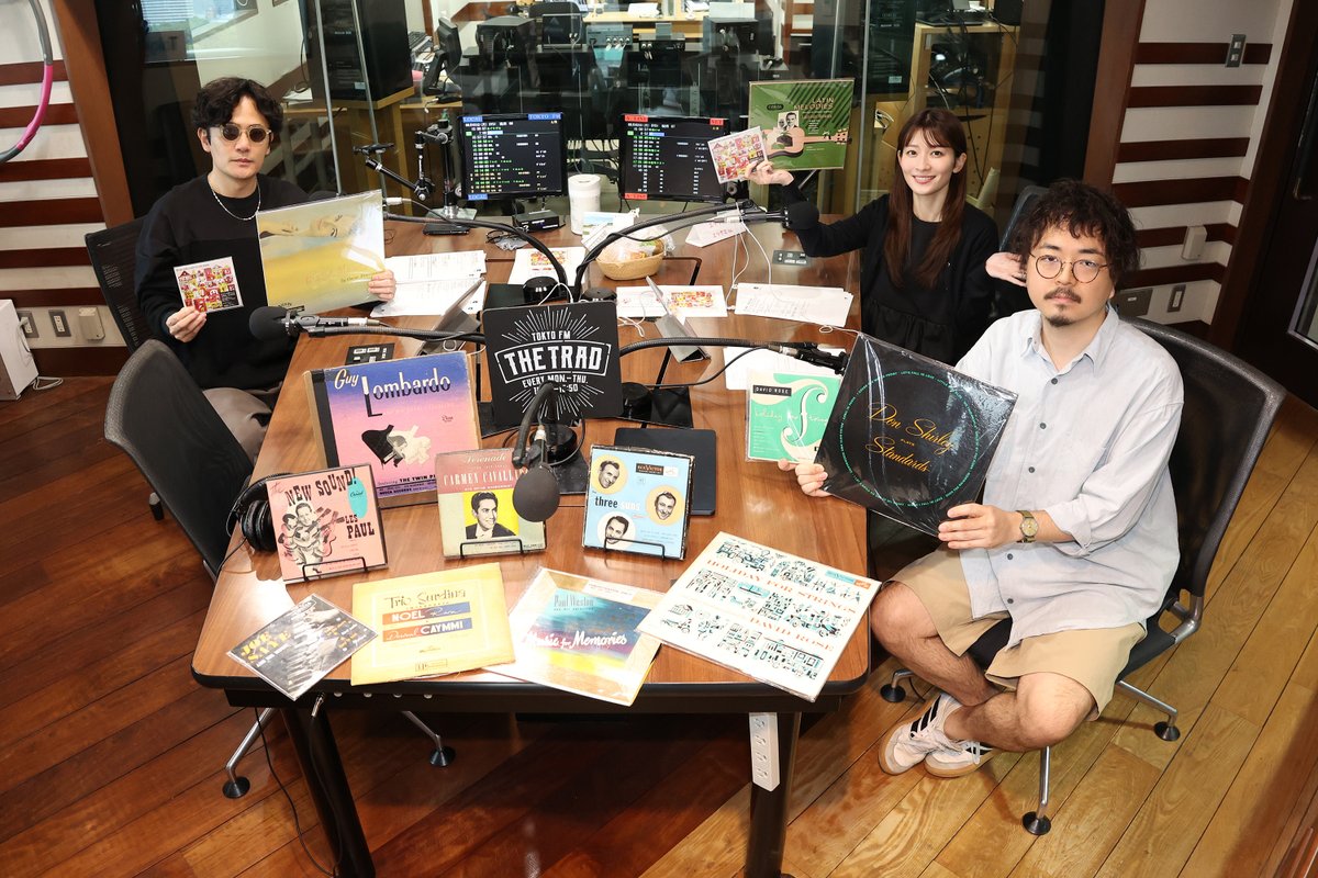 THETRAD_TFM's tweet photo. 🎵TODAY’S MUSIC RECOMMEND

真夏の日常を癒すムード音楽特集
解説：高木大丈夫 さん
(@daisukeongaku)

OnAir List 🎶
M1：Deep Purple / Paul Weston and His Orchestra
M2：Lover / Les Paul
M3：These Foolish Things (Remind Me of You) / Oscar Peterson
M4：Holiday For Strings / David Rose and His Orchestra

📻https://t.co/Vl2xKVZLcJ

#THETRAD #稲垣吾郎 #山本里菜 #TOKYOFM