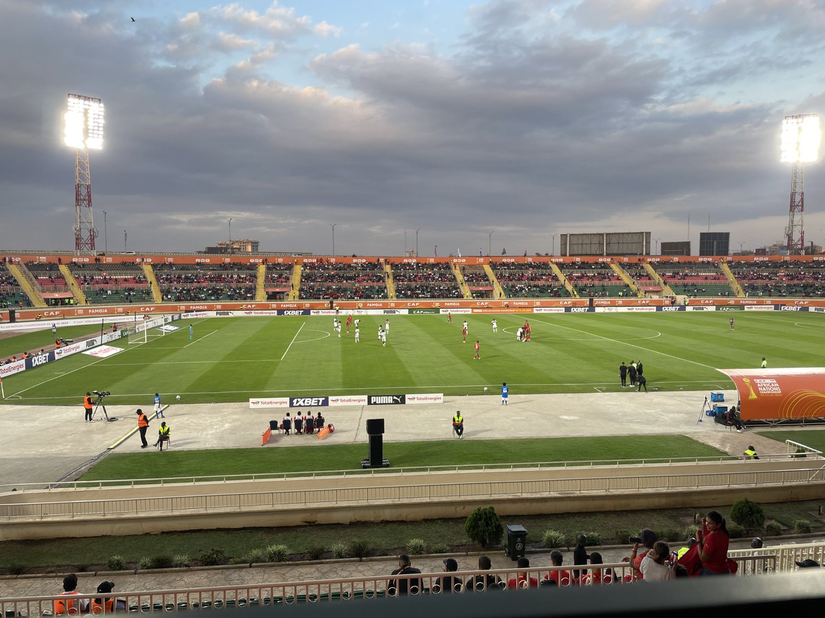 KasaraniStadium's tweet photo. 🗓️𝗢𝗡 𝗧𝗛𝗜𝗦 𝗗𝗔𝗬, 𝗢𝗡𝗘 𝗬𝗘𝗔𝗥 𝗔𝗚𝗢...

🏟️Nyayo National Stadium came alive under the Nairobi night lights as 🇲🇦 Morocco took on 🇦🇴 Angola in an electrifying CHAN Group A showdown🌃⚽ https://t.co/B7Tww9UJEF