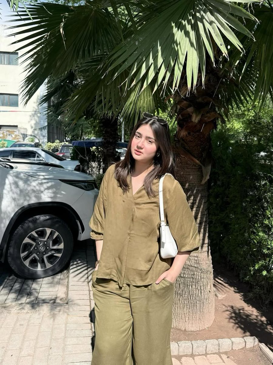 Huma_rani804's tweet photo. Morning vibes 💃🥰 https://t.co/0qmZNOqFFR