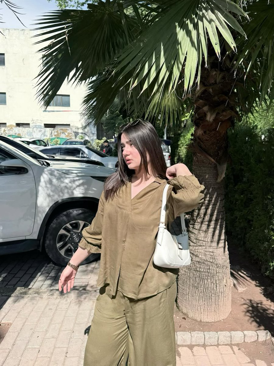 Huma_rani804's tweet photo. Morning vibes 💃🥰 https://t.co/0qmZNOqFFR