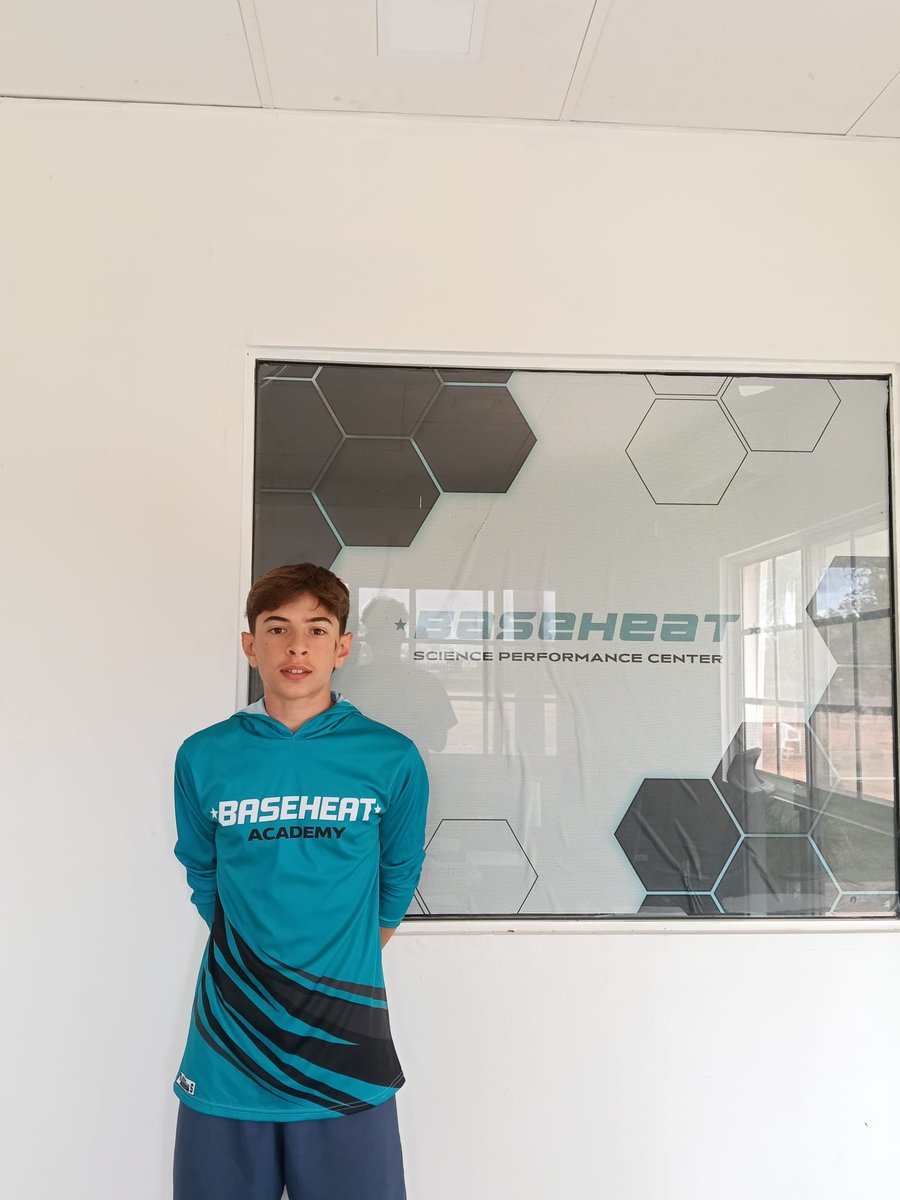 FCanariaBS's tweet photo. 🌍 El talento canario continúa creciendo dentro y fuera de nuestras islas.

El joven deportista Piero Armas se encuentra en la Baseheat Academy, en República Dominicana, donde participa en el programa Baseheat Experience. https://t.co/uCxrNuWcjv