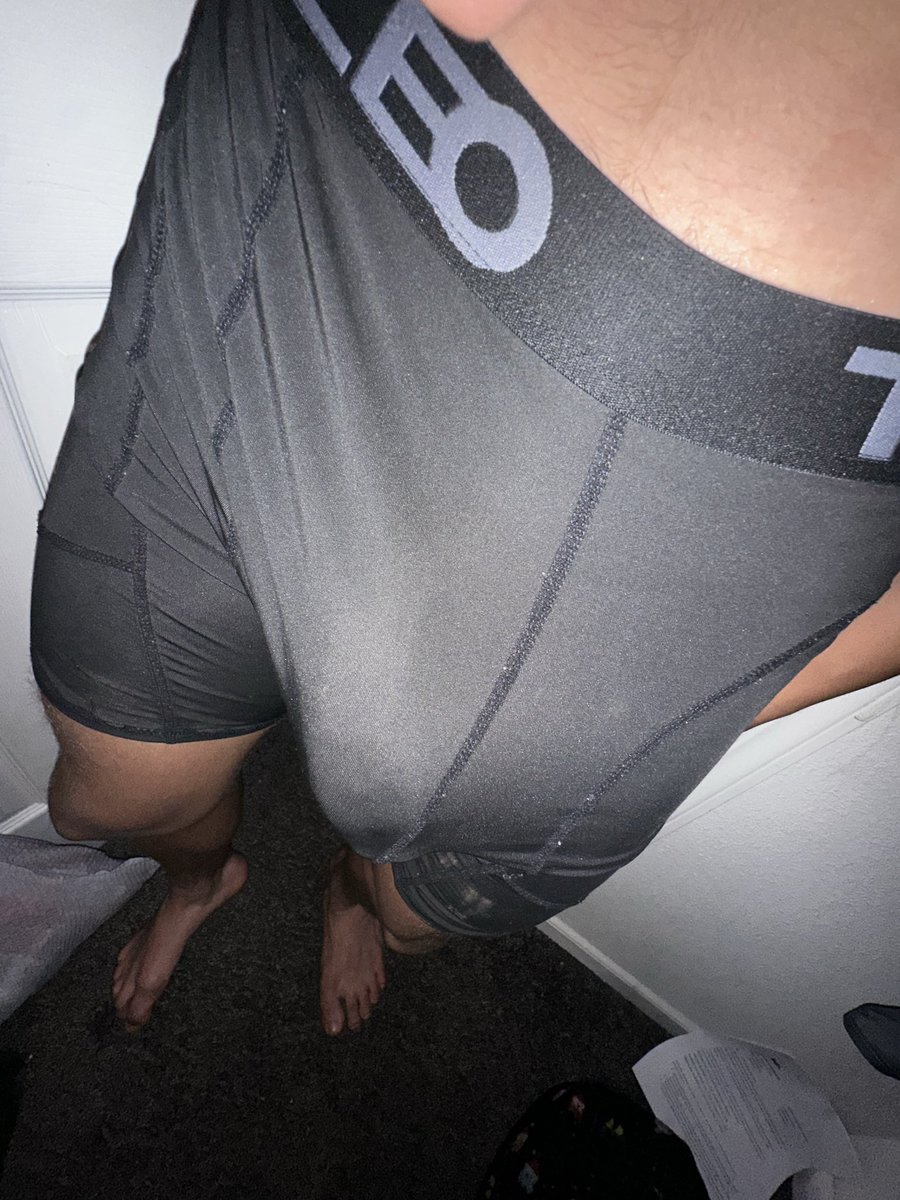 ZayPrince69's tweet photo. 👀 oopsies, Wana see the real thing,
yk where im at😝😛😛
#freak
#print
#freaky
#freakylightskin
#tease
#abs https://t.co/HJQNoJR0Ud