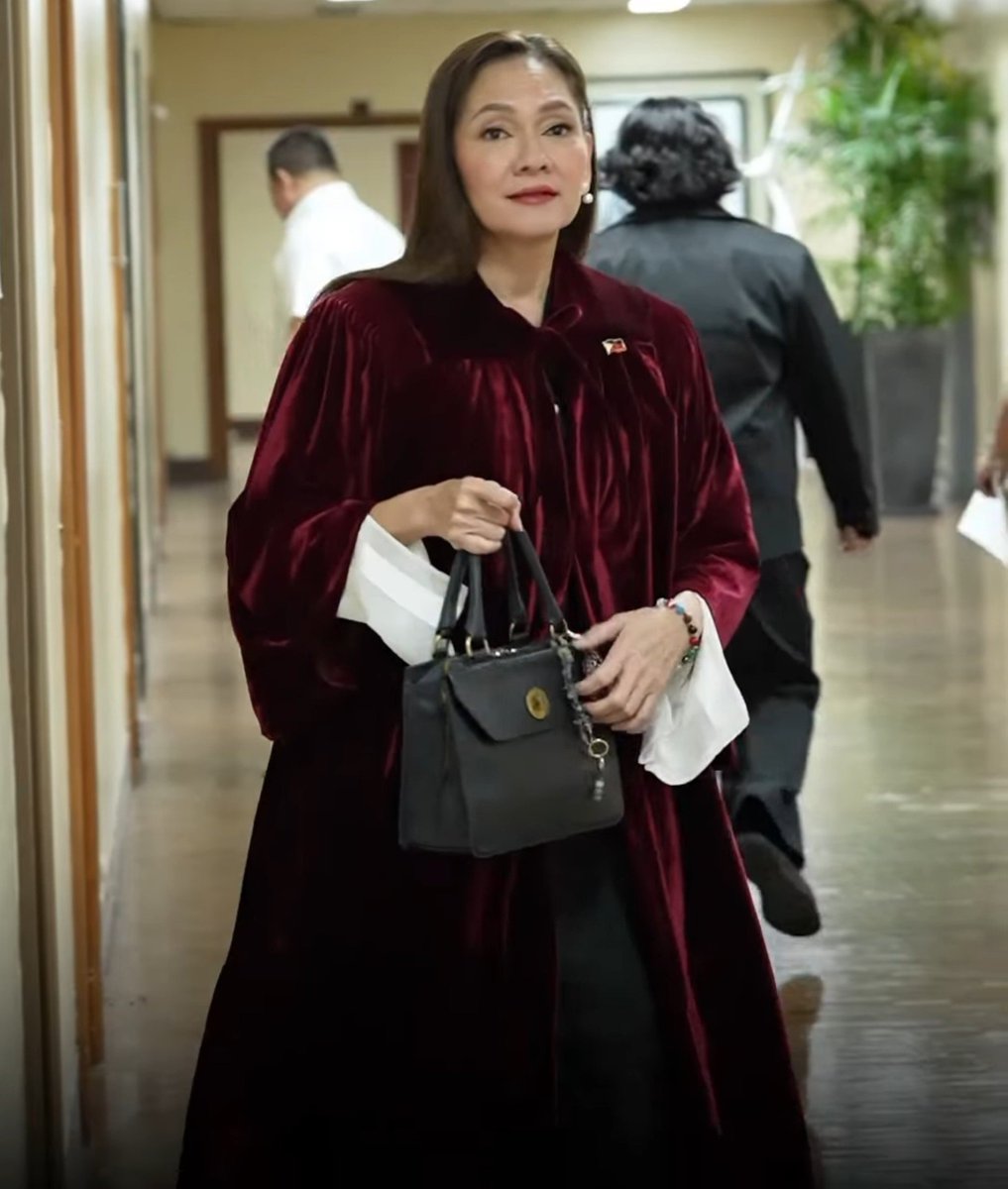 saintgatch's tweet photo. ganda ganda mo today mama dear kaya yung isa diyan tinabihan ka nung lunch https://t.co/SCqN3nmTuU
