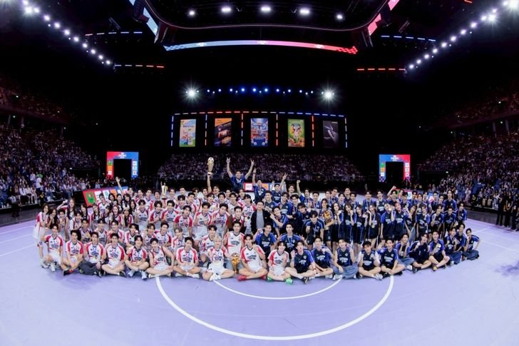 Meayuii's tweet photo. คหสต. งานกีฬาสีของ Gmm จุดเริ่มต้นมันมาจากรายการรถโรงเรียนที่เดินสายแข่งขันตามโรงเรียนต่างๆทั่วประเทศ ทีนี้พอจบซีซั่นจะมีep.พิเศษ ให้พิธีกรกับแขกรับเชิญในค่ายมาแข่งกีฬาสีกัน จนมันพัฒนาเรื่อยๆ จาก schoolympics >> starlympics ไม่ใช่อยู่เฉยๆแล้วgmmมาจัดงานเลยอ่ะ https://t.co/PAbcLCz1ZI