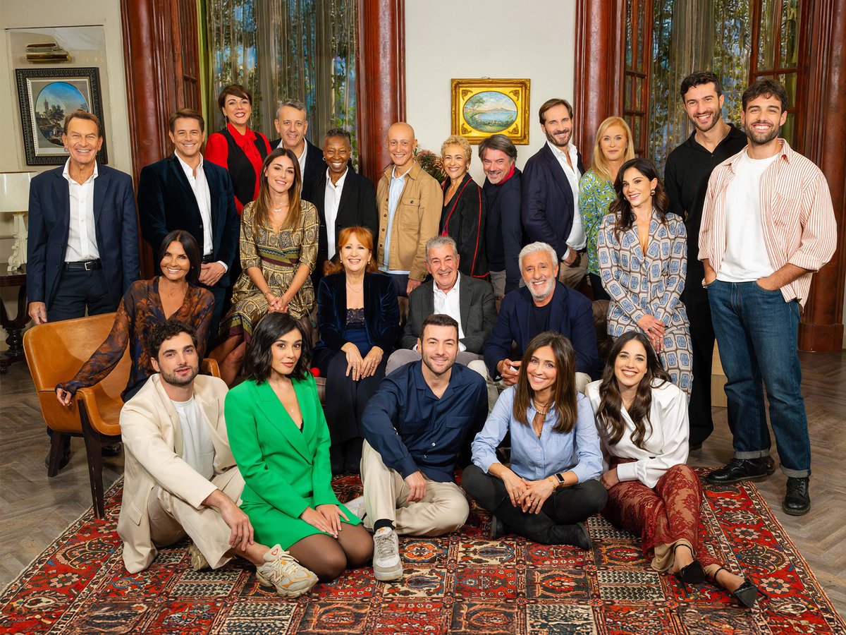 Cinguetterai's tweet photo. 💥 La Rai sta sviluppando una 3ª soap che si aggiungerà a #IlParadisoDelleSignore e a #UnPostoAlSole.
La nuova soap sarà ambientata ai giorni nostri, ma in una città diversa da Napoli. Debutterà in prima serata nel 2027, poi proseguirà come spin-off in daytime
(La Stampa)
#upas https://t.co/1XaMVNIEMY
