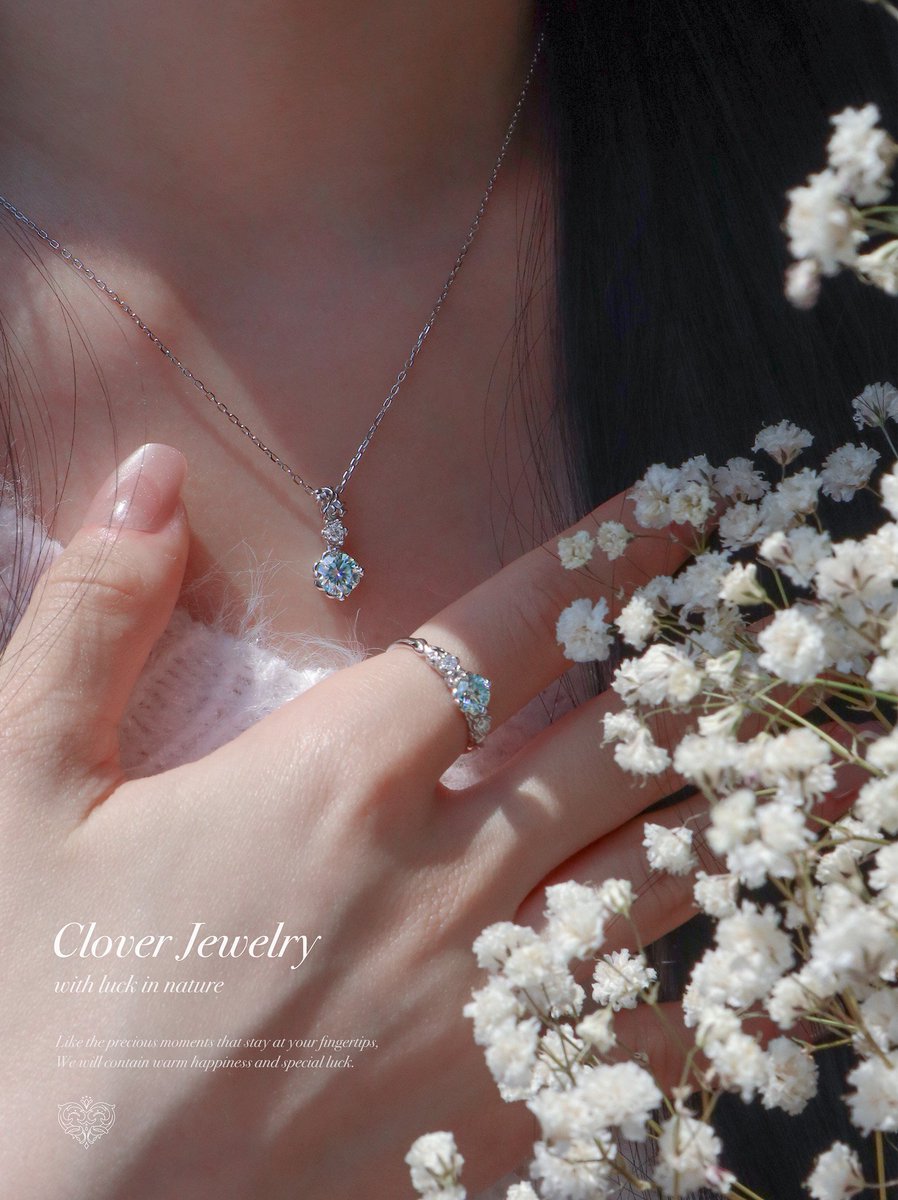 erta_jewelry's tweet photo. [#RT #rt이벤트]
☘️rt+팔로워 한 분께
민트 모이사나이트 펜던트를 제작해드려요!

자연 속 행운이 깃든 <네 잎 클로버 세트>🍀
공식 홈페이지에 업로드 되었습니다

행운의 표식이 가득한 섬세한 주얼리를
만나보세요☺️🌳
https://t.co/j9jSwJic2k https://t.co/8uPcTlWsIi