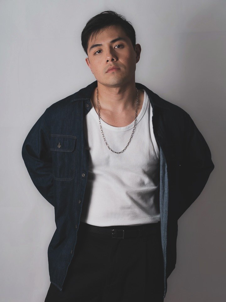 MrFredLawyer's tweet photo. ππ+1 (or notπ) At this point I canβt remember specifics.π€ͺ We 4ever young.π€π» Shot by @lanz_clicks πΈ
.
.
.
#Fredlo #OFredW @MrFredLaw #Hongkong #ManilaPhillippines https://t.co/q3yNIXYETc